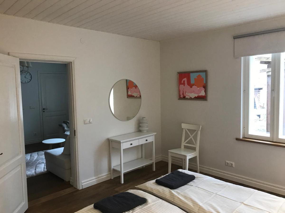 Lossi Apartment Kuressaare Exteriér fotografie